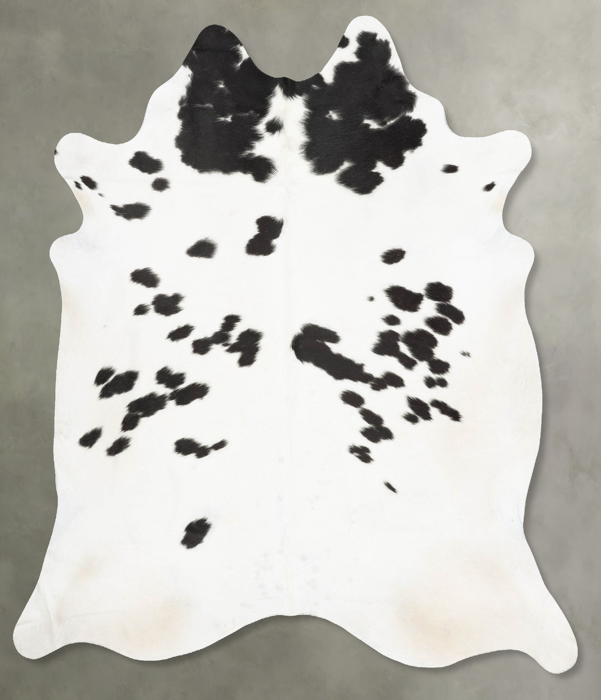 Black and White Cowhide Rug #B30363