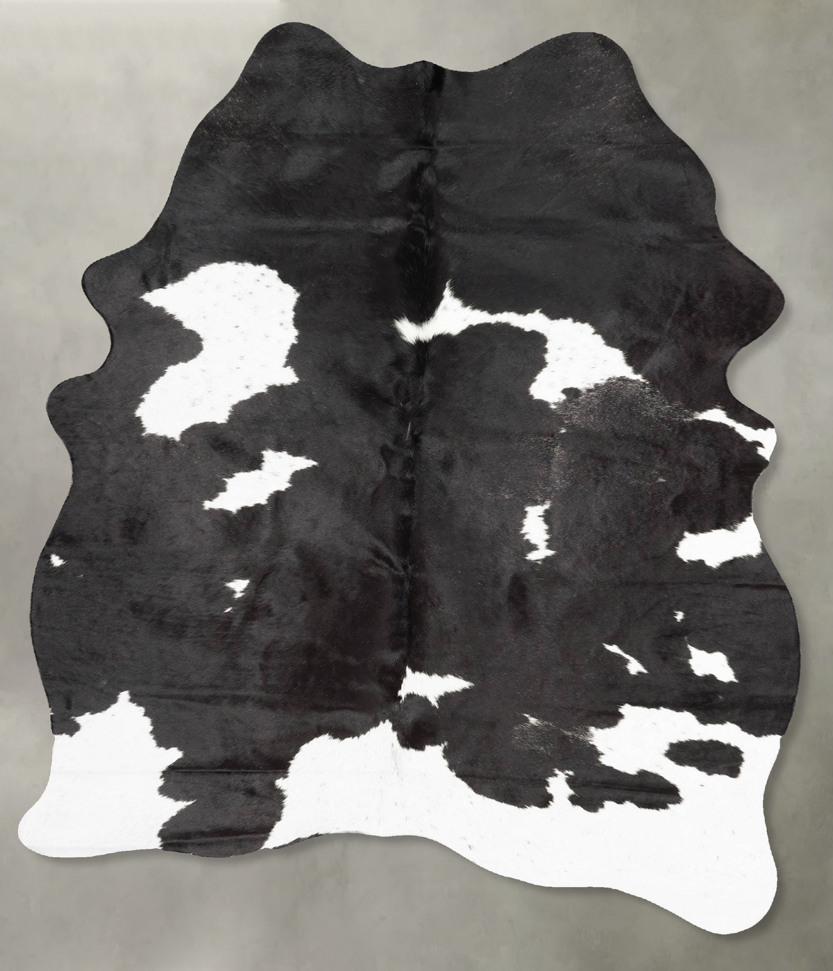 Black and White Cowhide Rug #B30593