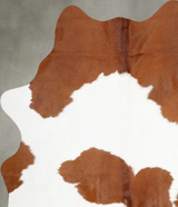 Brown and White Medium Brazilian Cowhide Rug 6'0"H x 4'7"W #B30620 by Hudson Hides