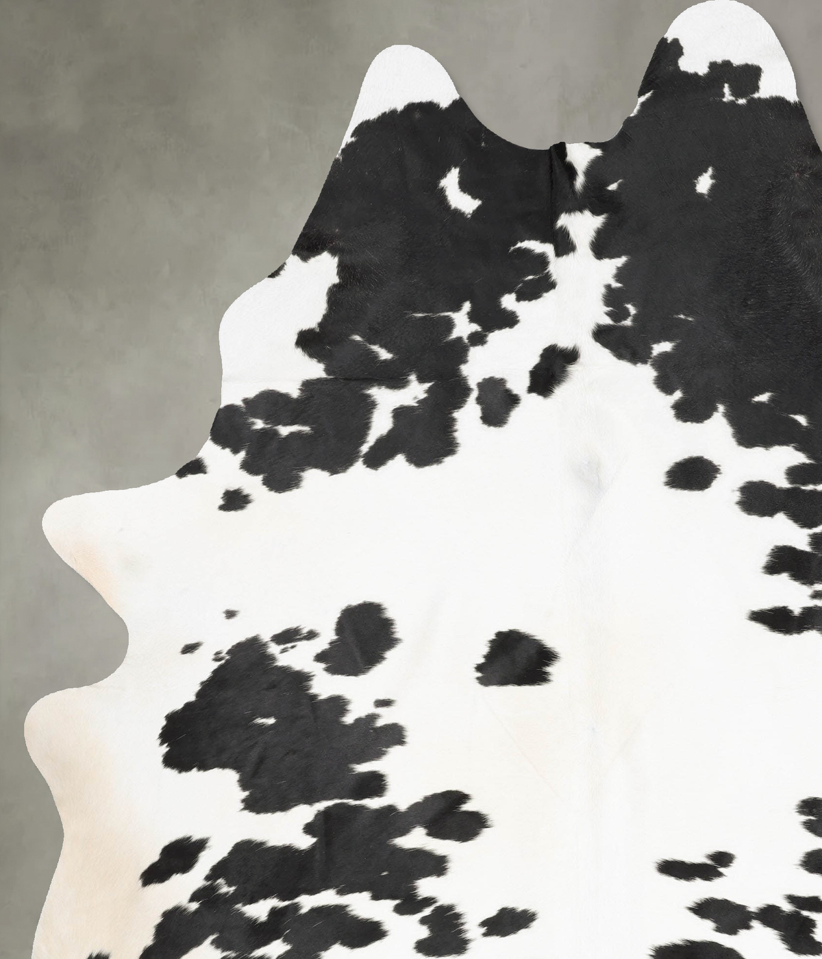 Black and White XX-Large Brazilian Cowhide Rug 9'0"H x 6'7"W #B30771 by Hudson Hides