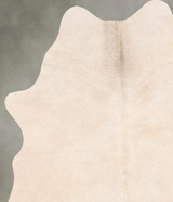 Palomino Medium Brazilian Cowhide Rug 5'6"H x 4'1"W #B30924 by Hudson Hides
