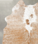 Light Caramel Medium Brazilian Cowhide Rug 5'10"H x 4'2"W #B31169 by Hudson Hides