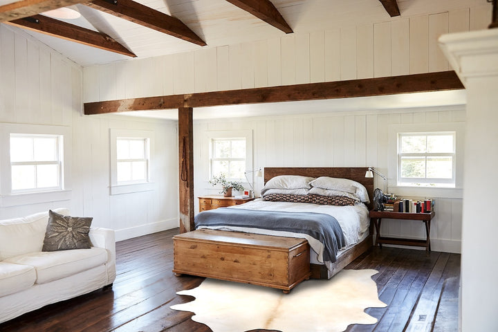 Palomino X-Large Brazilian Cowhide Rug 7'2"H x 6'5"W #B4287 by Hudson Hides