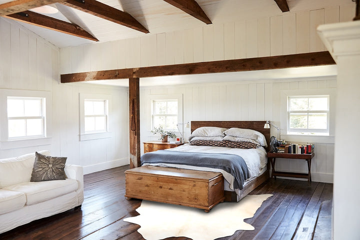 Palomino X-Large Brazilian Cowhide Rug 6'11"H x 6'8"W #B4407 by Hudson Hides