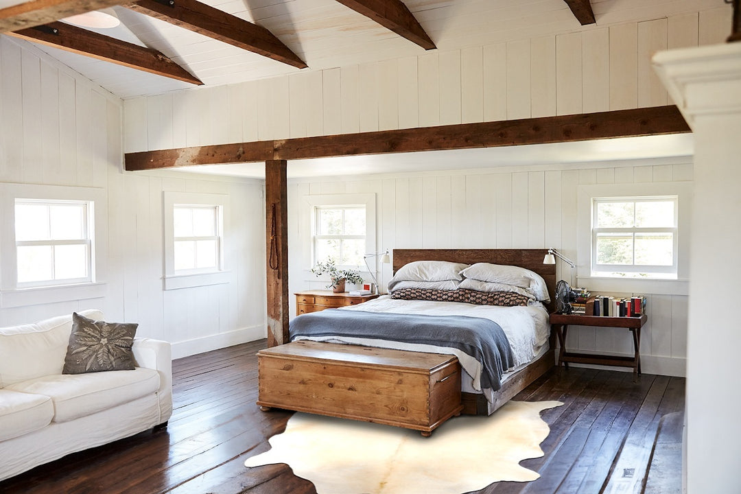 Palomino XX-Large Brazilian Cowhide Rug 7'8"H x 7'4"W #B4569 by Hudson