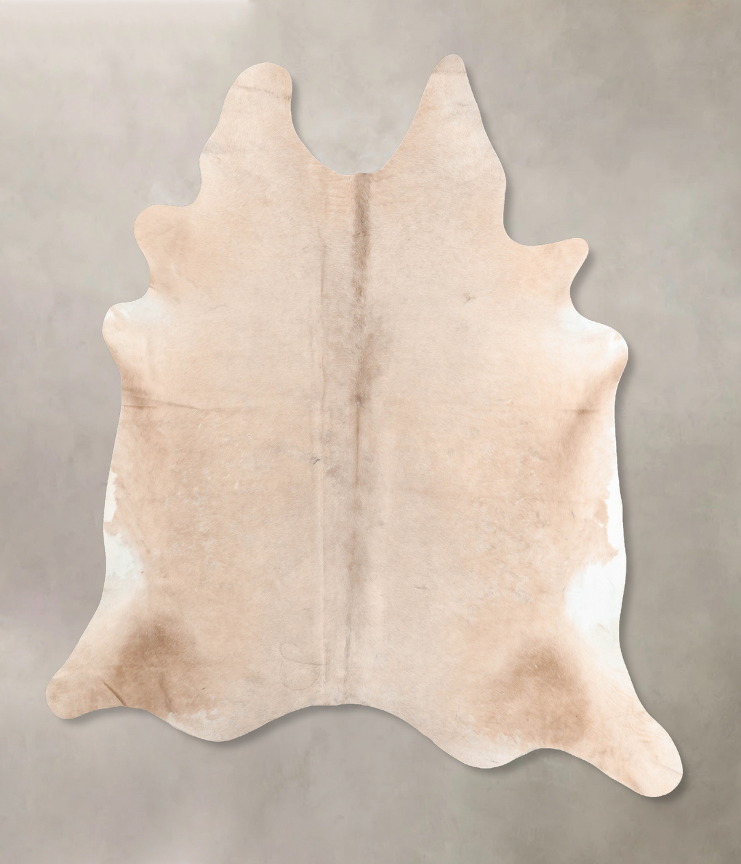 Champagne XX-Large Brazilian Cowhide Rug 7'10"H x 6'11"W #B6322 by Hud