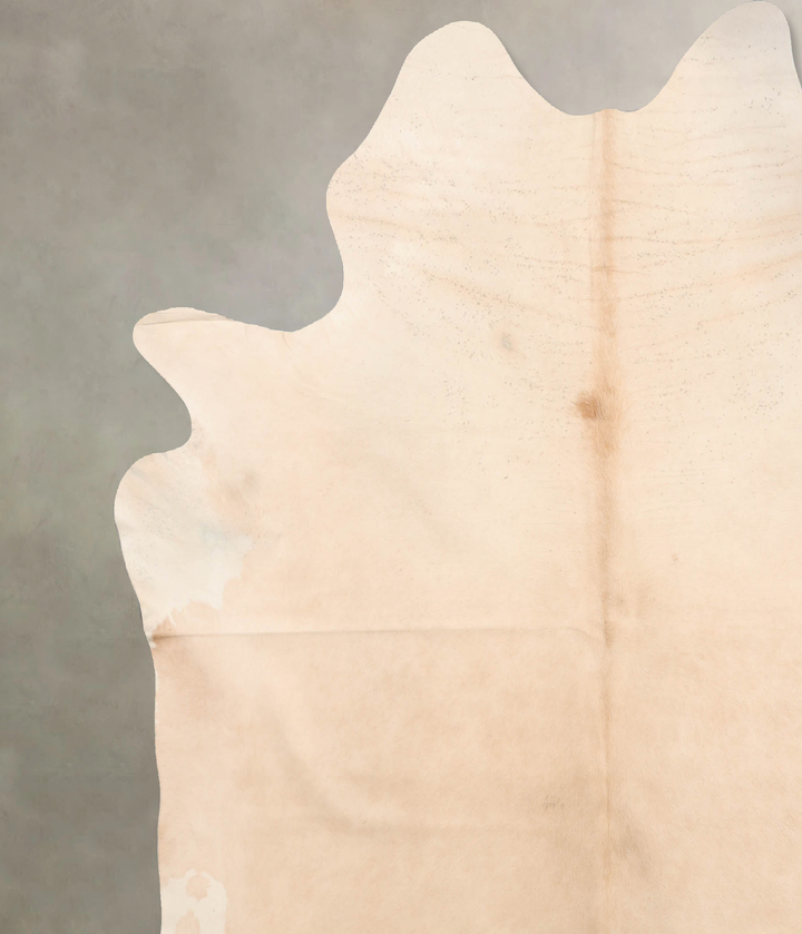 Palomino XX-Large Brazilian Cowhide Rug 7'9"H x 7'2"W #B6693 by Hudson Hides