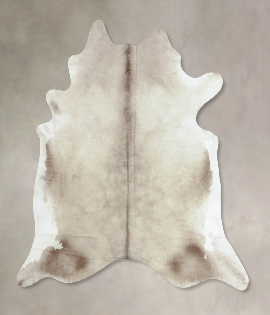 Champagne XX-Large Brazilian Cowhide Rug 7'10"H x 7'3"W #B8298 by Hudson Hides