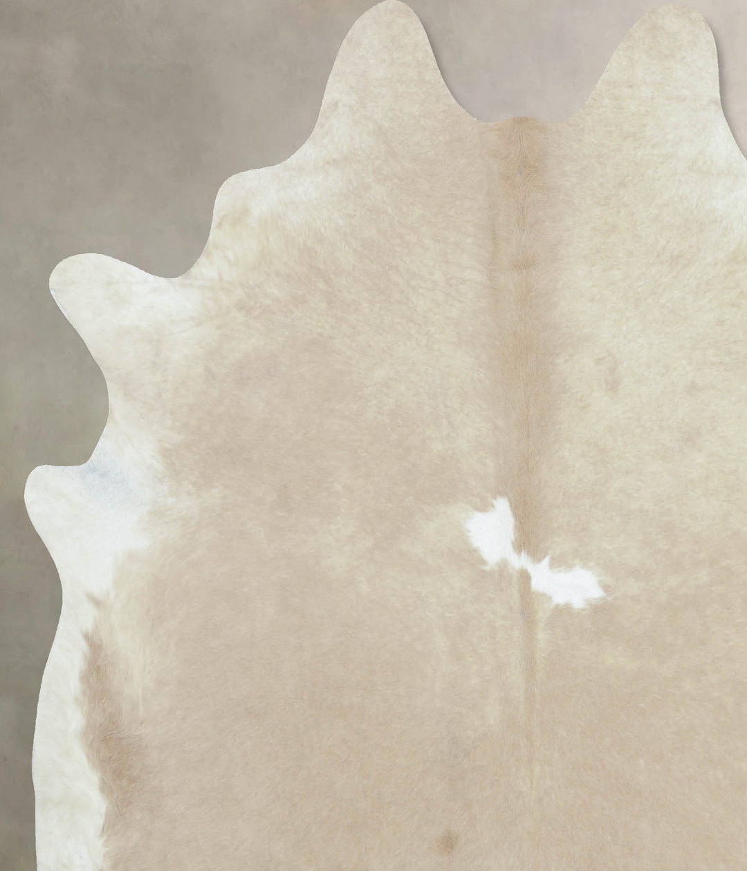 Beige X-Large Brazilian Cowhide Rug 7'5"H x 6'6"W #B8929 by Hudson Hid