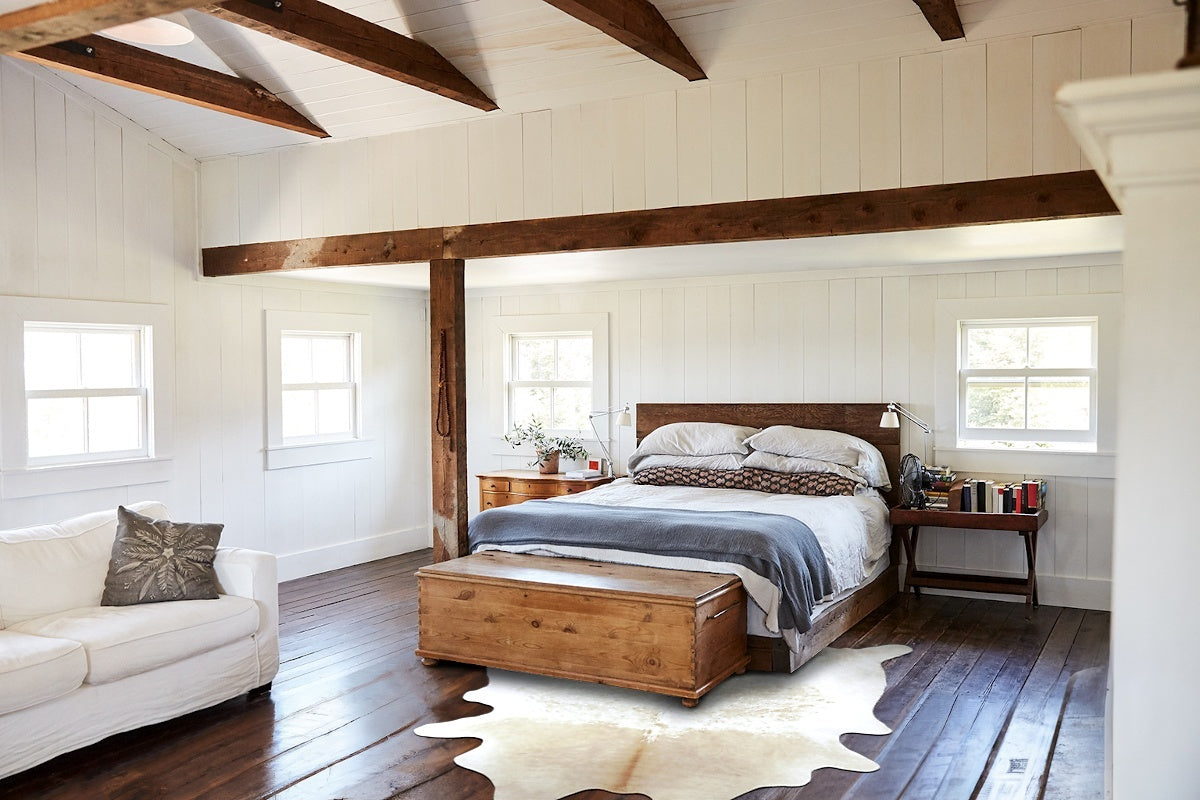 Beige and White XX-Large Brazilian Cowhide Rug 8'0"H x 7'0"W #B9211 by Hudson Hides