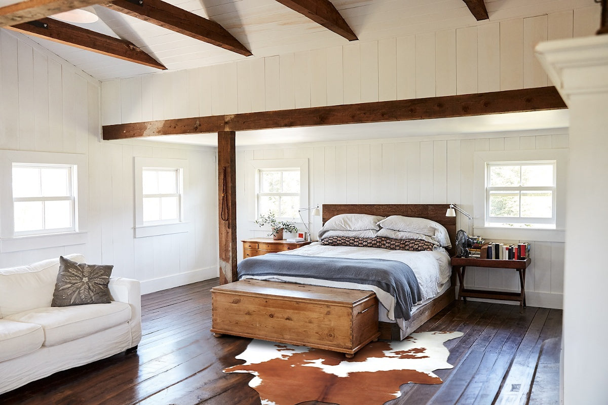 Brown and White XX-Large Brazilian Cowhide Rug 8'5"H x 6'9"W #B9454 by Hudson Hides