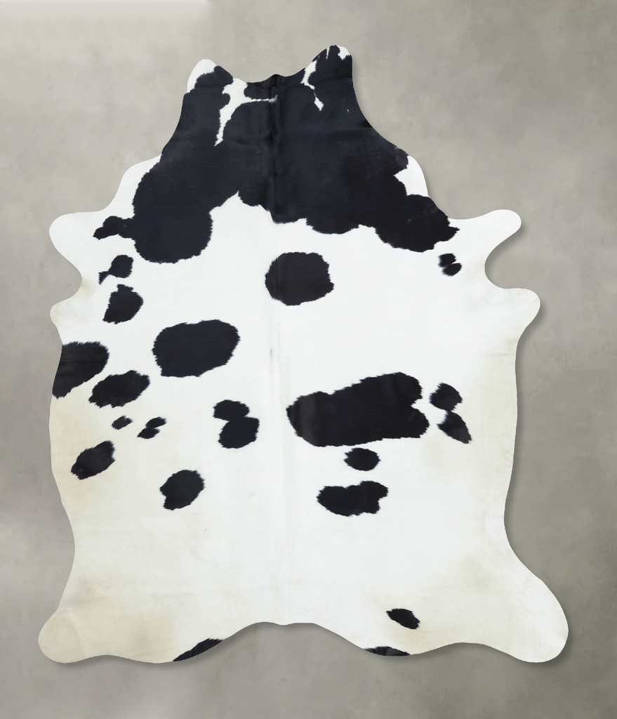 Black and White XX-Large Brazilian Cowhide Rug 8'0"H x 6'3"W #B9633 by Hudson Hides