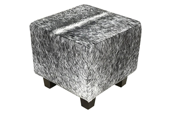 Cowhide Cube Longhorn Black & White Speckle