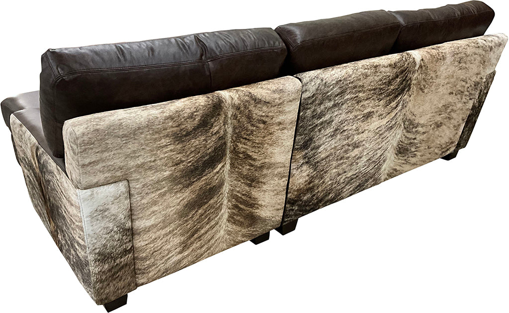 Hestia Small Farmhouse Sectional