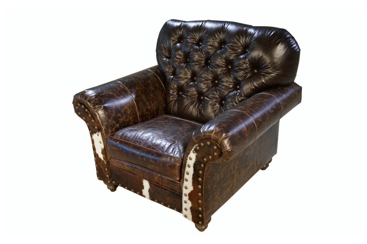 Medina tufted Club Chair