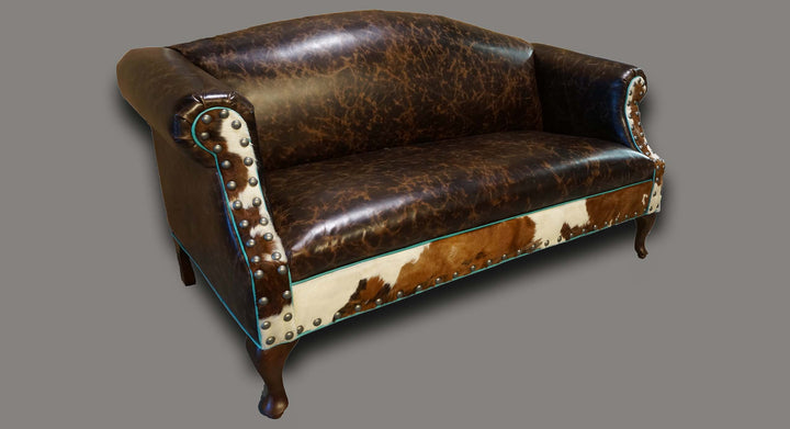 Salado Settee