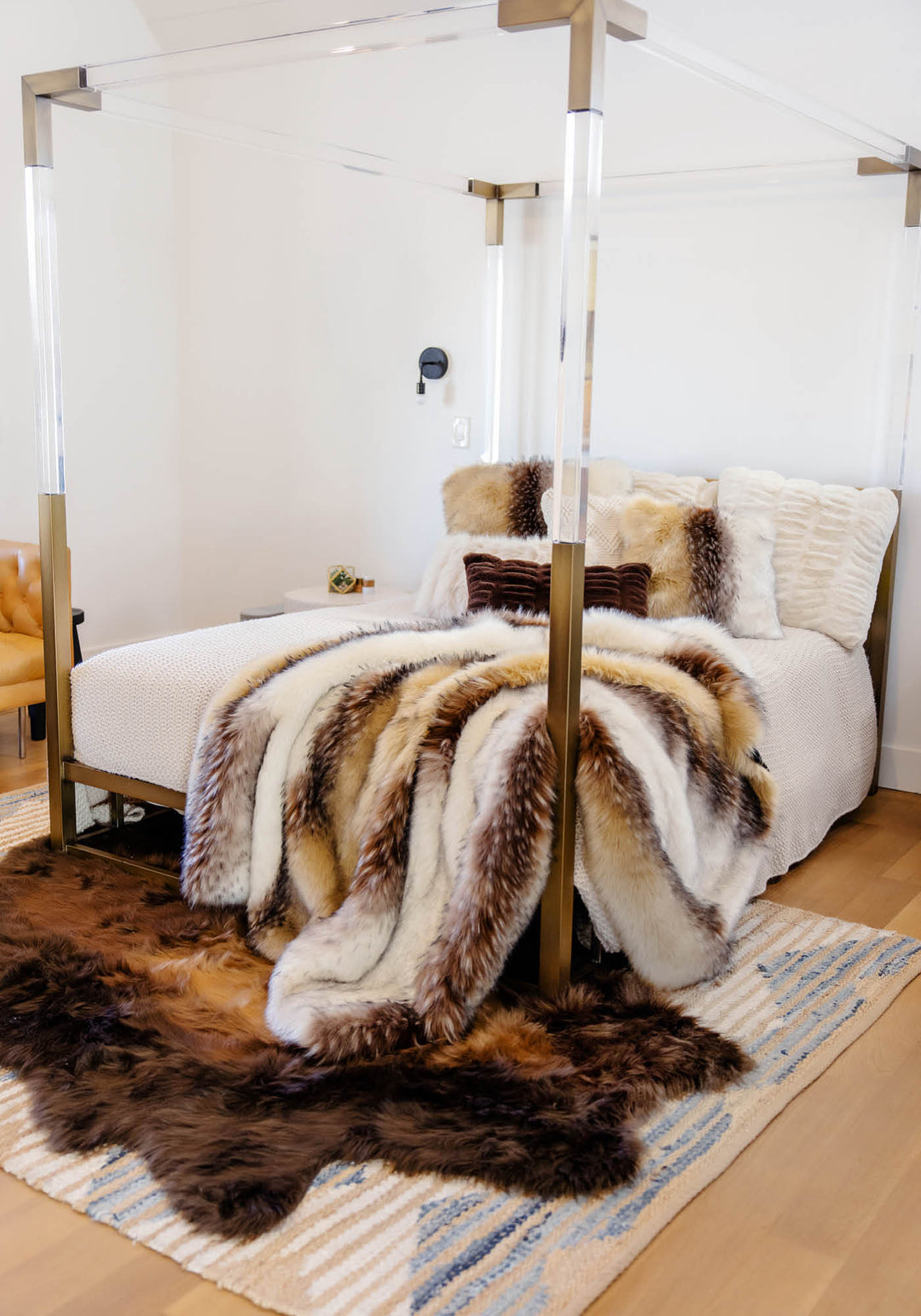 Arctic Wolf Fur Throw