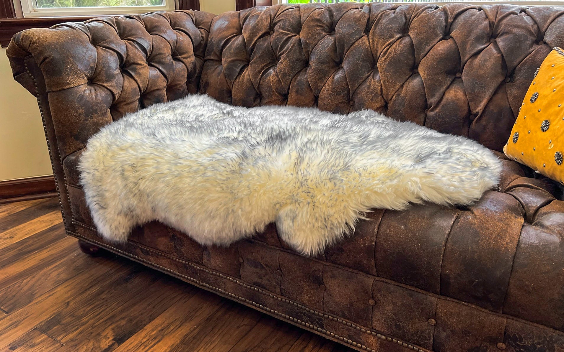 Grey Mist New Zealand Sheepskin 2' x 3' by Hudson Hides