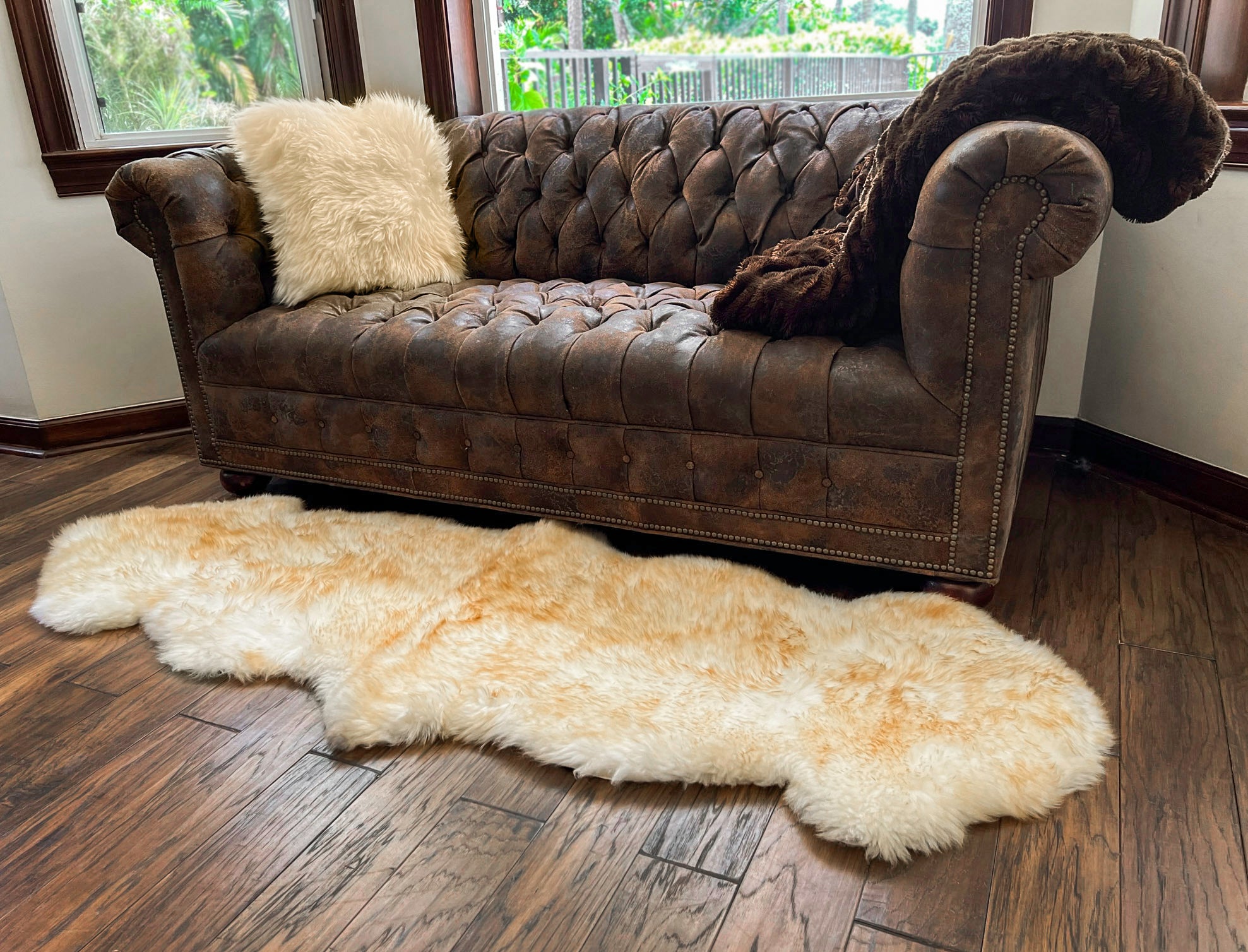 Brown Tip New Zealand Sheepskin 2-Pelt 2' x 6' by Hudson Hides