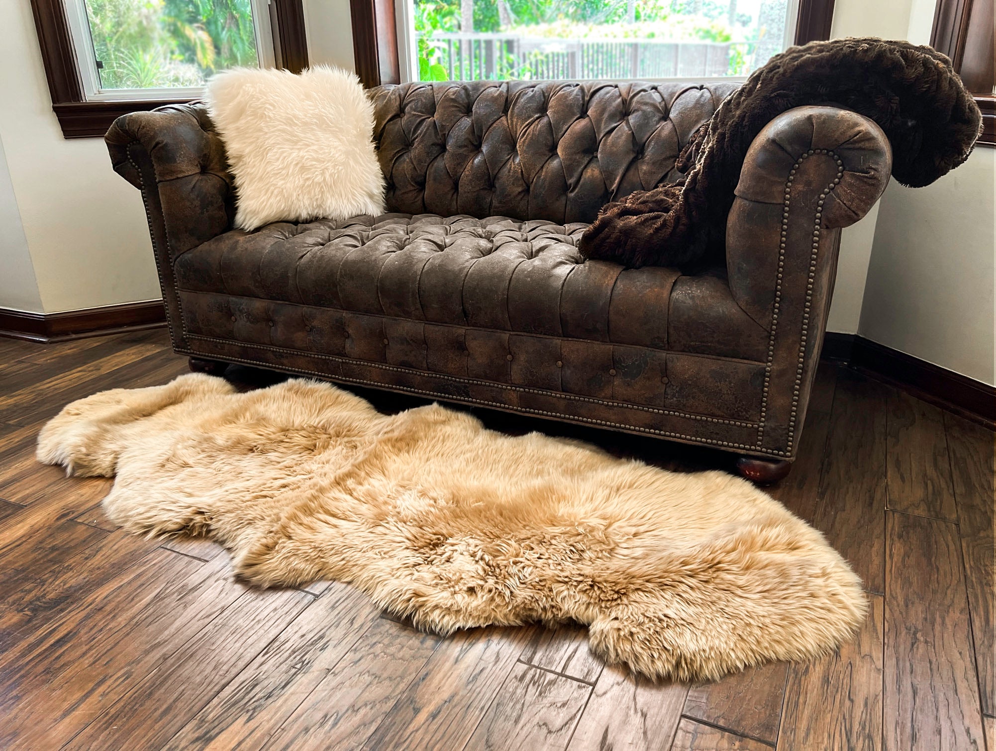 Umber New Zealand Sheepskin 2-Pelt 2' x 6' by Hudson Hides