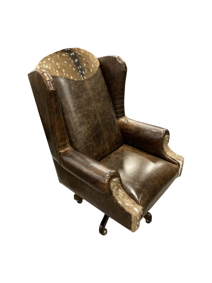 Axis Executive Desk Chair