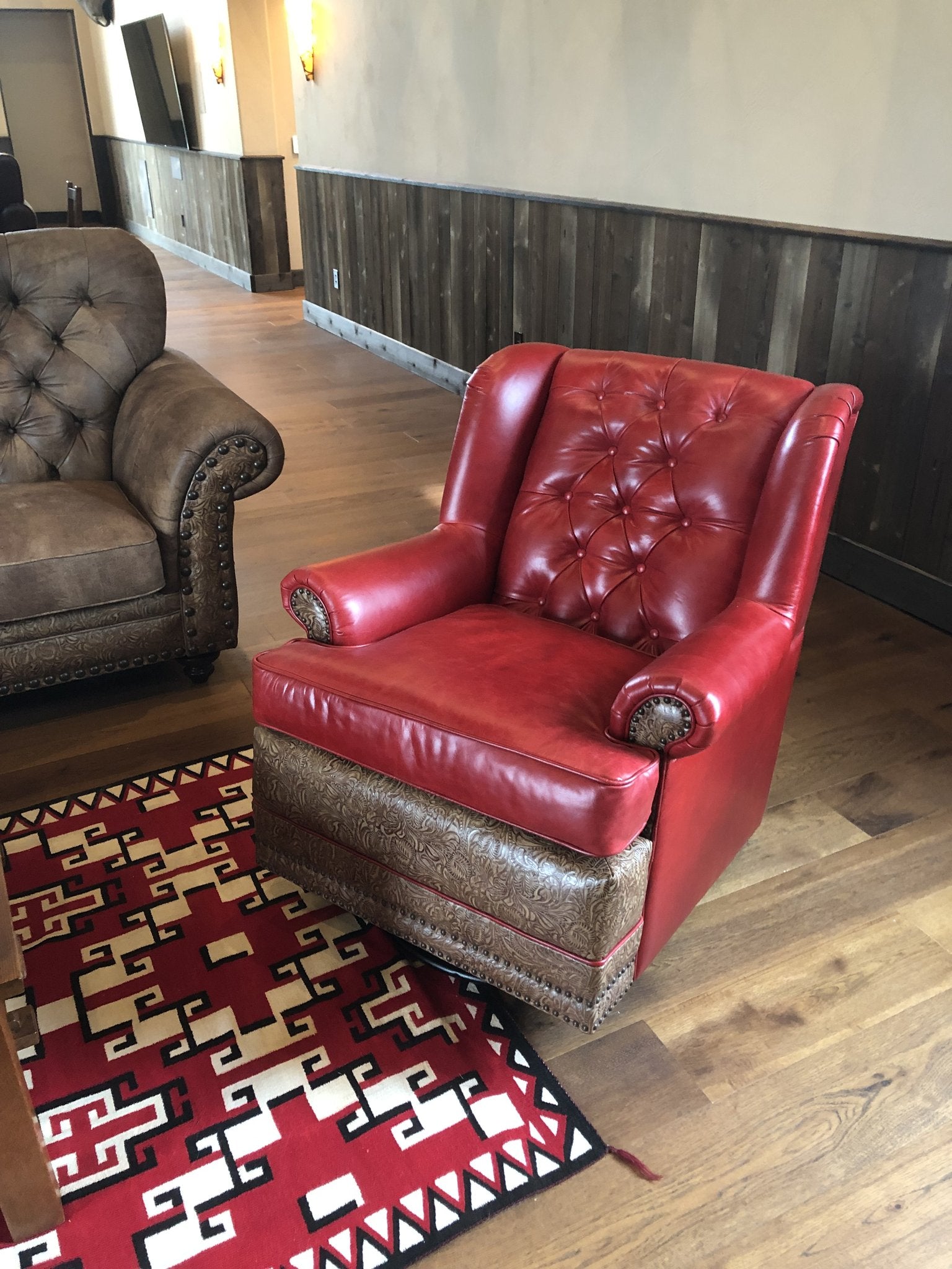 Roja Tufted Tallback Swivel Glider