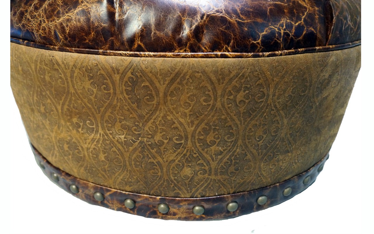 Triumph 36" Round Ottoman